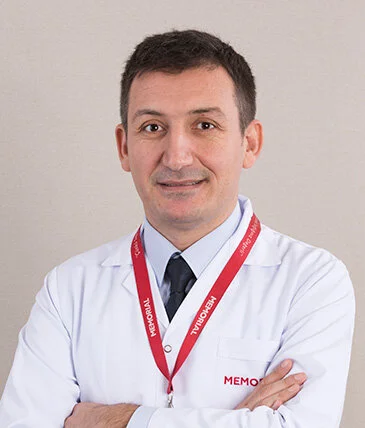 Uzm. Dr. Nuri CÖMERT