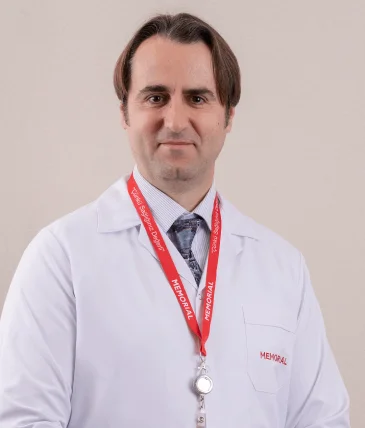 Dr.  Haris UJKANOVIC