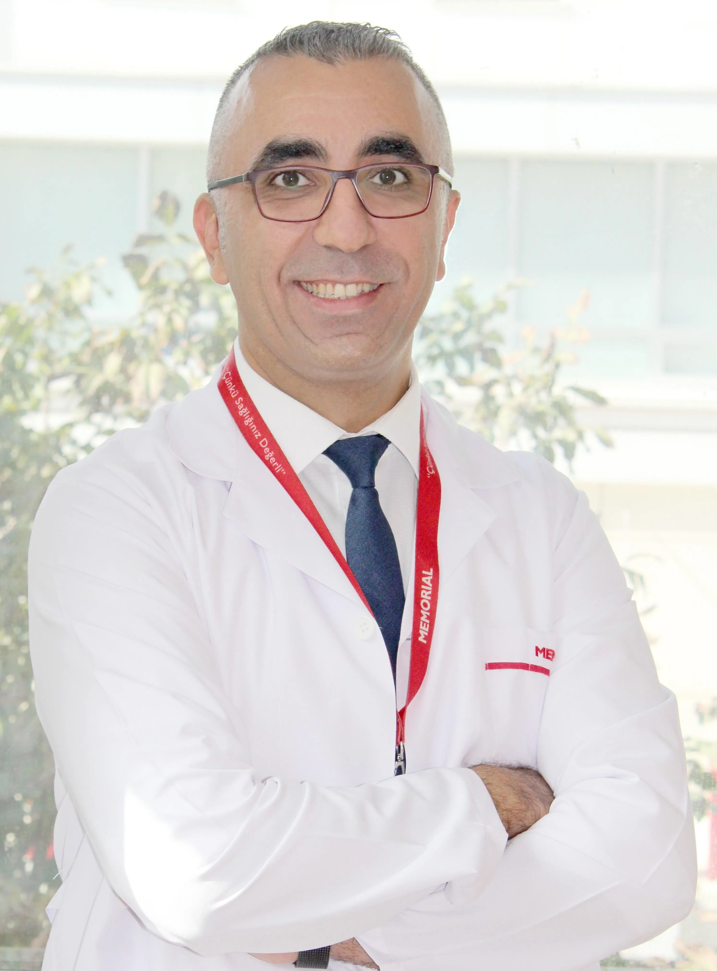 Op. Dr.  Özgüç ALTUN