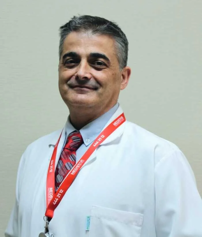 Op. Dr.  A. Serdar ÖZYALÇIN