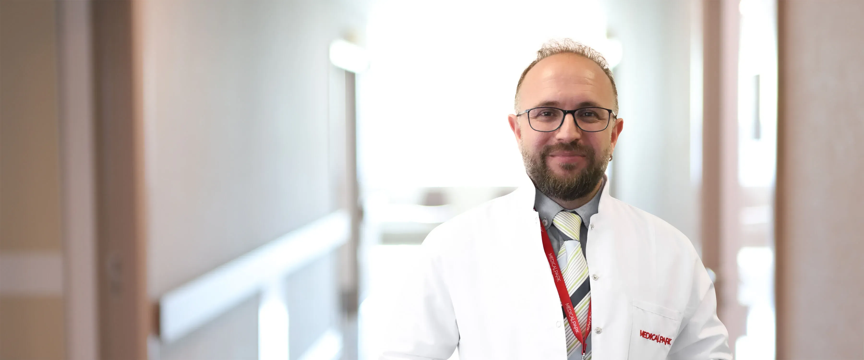 Op. Dr. Erhan Yavuz