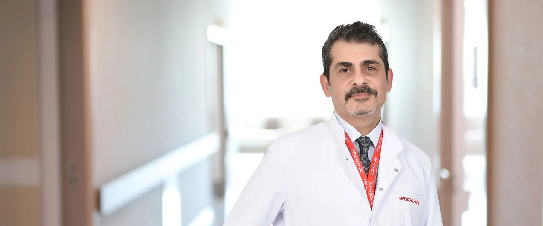 Op. Dr. Murat İshakoğlu