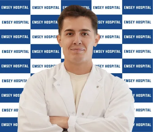 Dt. Furkan AÇIKGÖZOĞLU