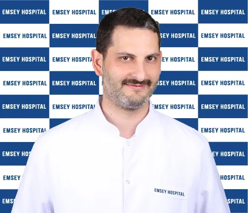 Dr. Dt. Melih ÖZDEMİR