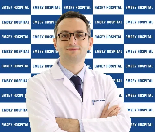 Uzm. Dr. Mücahit GÜR