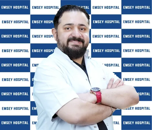 Op. Dr. Oğuzhan GENÇ