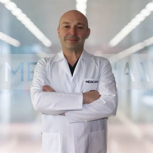 Doç. Dr. Ulaş Sözener