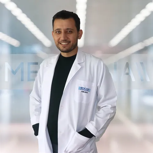 Uzm. Dr. Erdi Seçkin