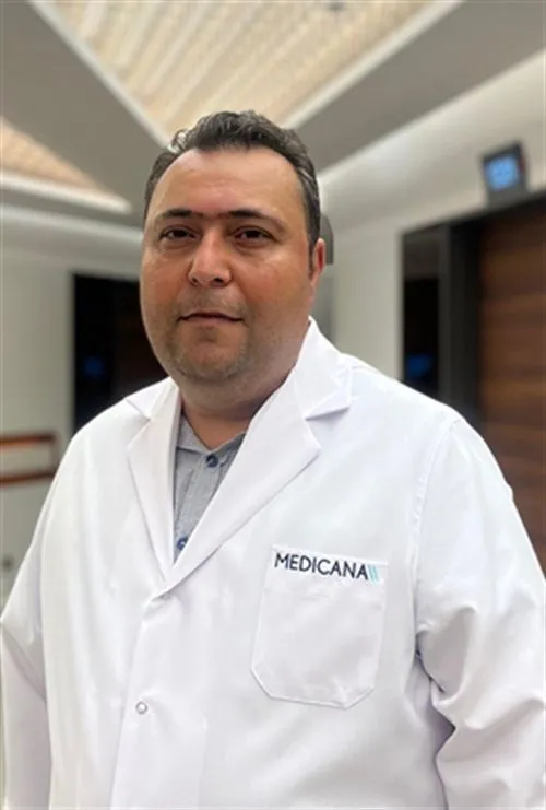 Uzm. Dr. Altan Bayar