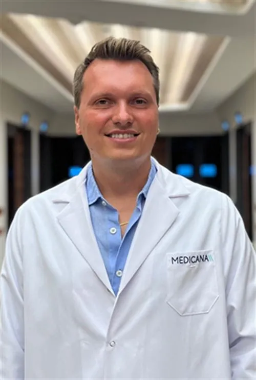 Op. Dr. Ali Kaan Memiş