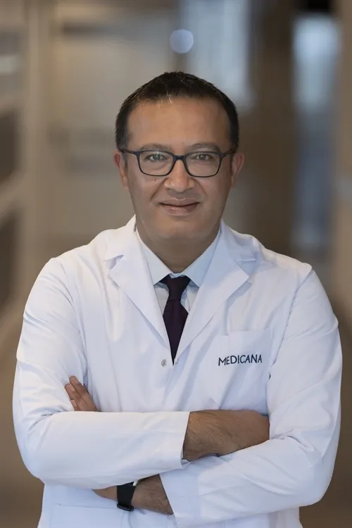 Doç. Dr. Bekir Voyvoda