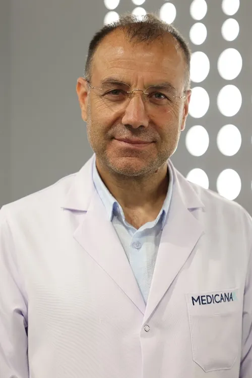 Uzm. Dr. Mehmet Karabay