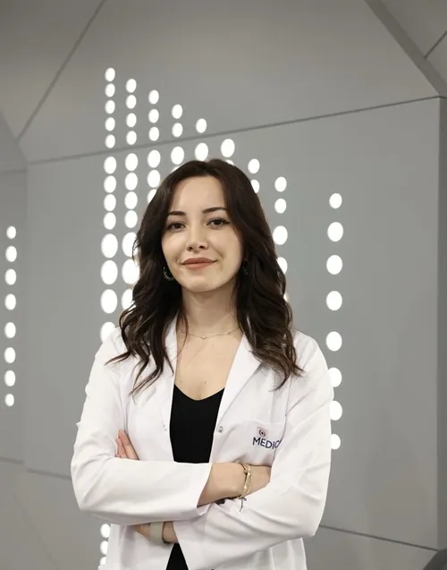 Op. Dr. Betül Yıldız