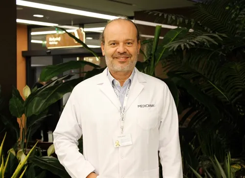 Uzm. Dr. Gürkan Geceer