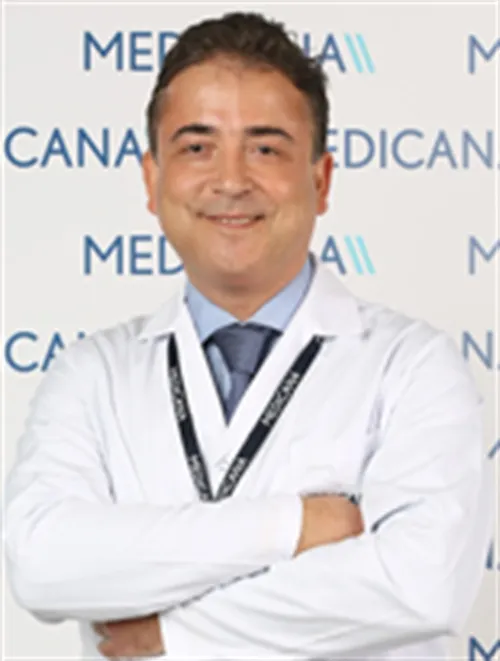 Uzm. Dr. N. Rıza Kuruefe