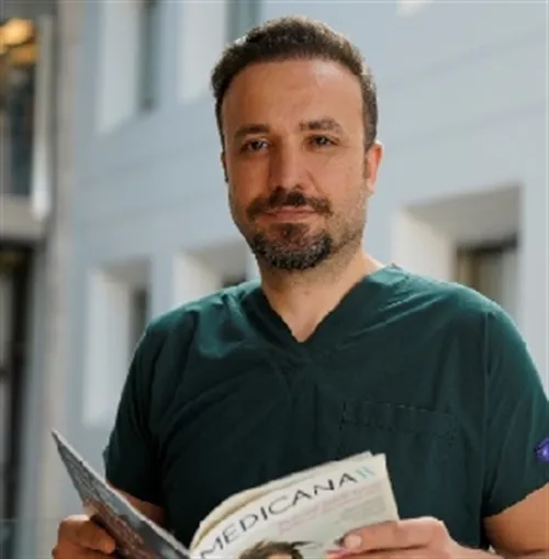 Op. Dr. Turan Taş
