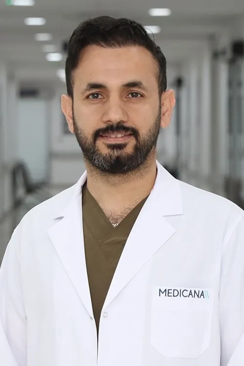 Uzm. Dr. Mehmet Nurullah Arıkan