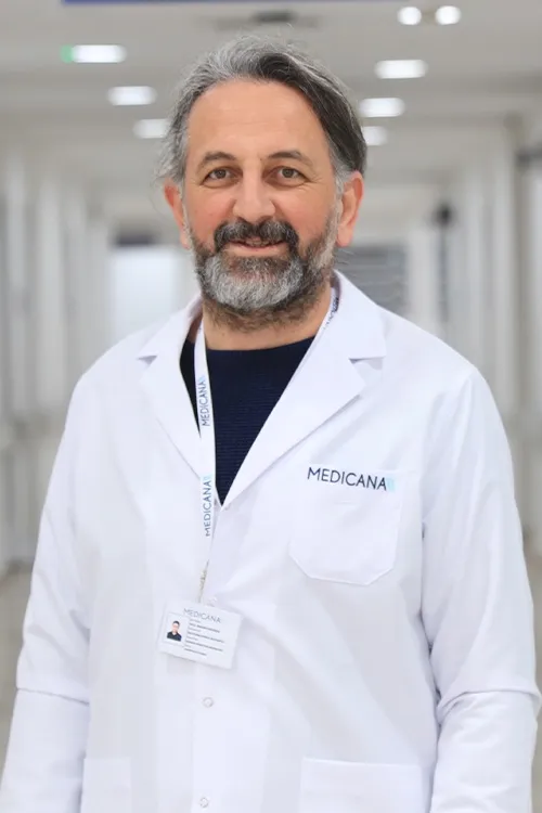 Op. Dr. Ahmet Nihat Baysal
