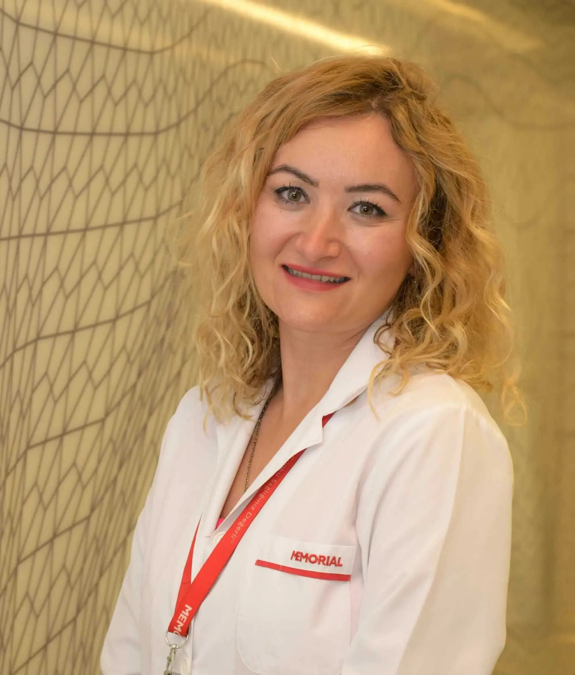 Prof. Dr. Başak KARBEK BAYRAKTAR