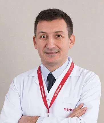 Uzm. Dr. Nuri CÖMERT