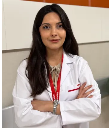 Dr. Nadia SHAHİNİ