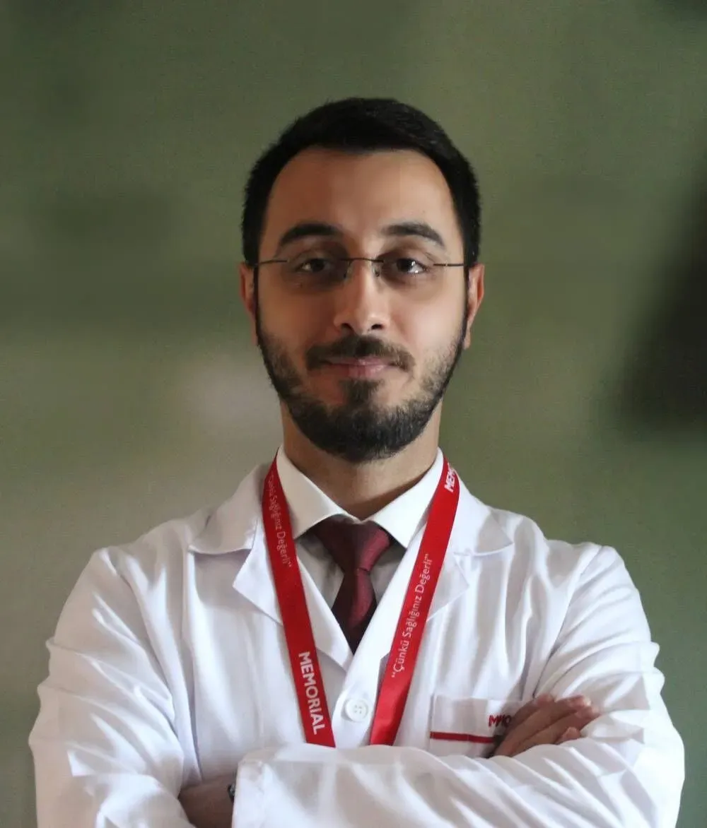 Uzm. Dr. Şener ÇELEN