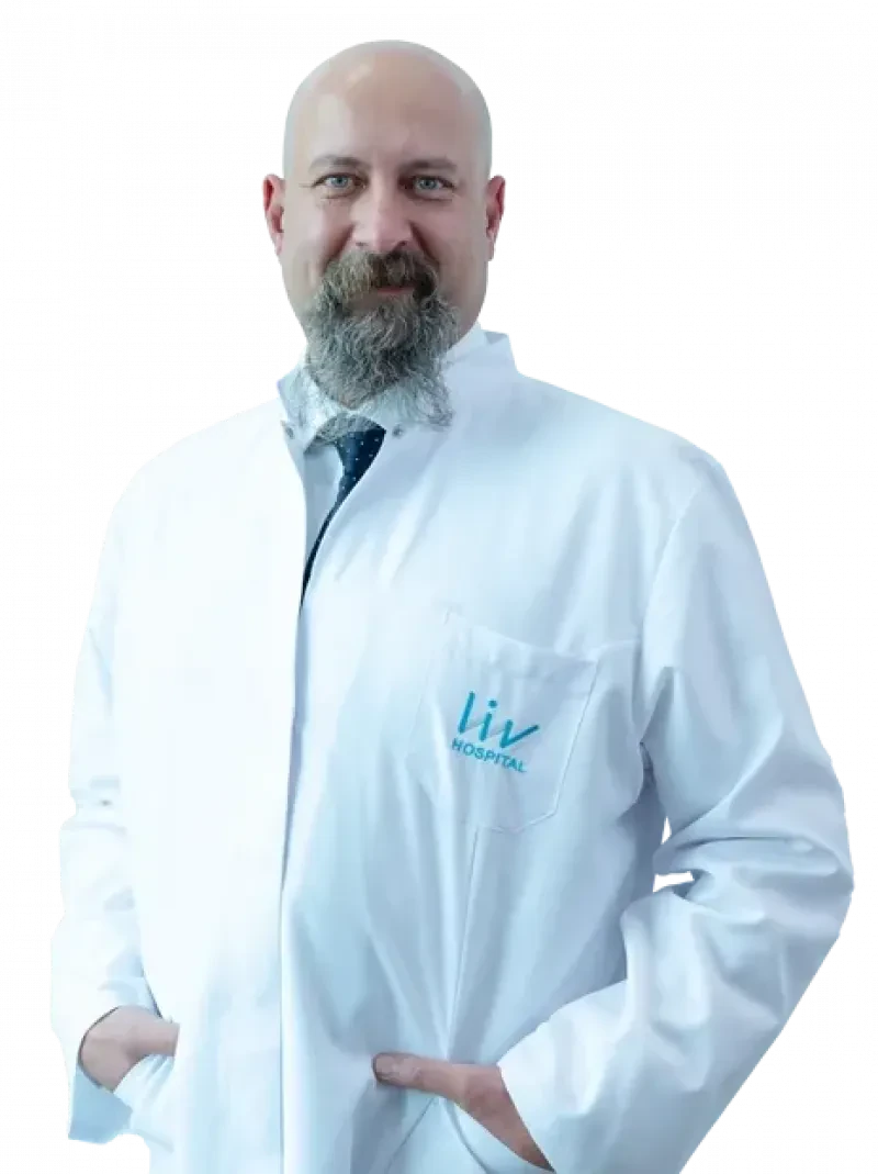 Doç. Dr. Cüneyt Atabek