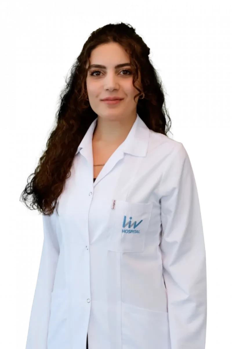 Dyt. Büşra Tari